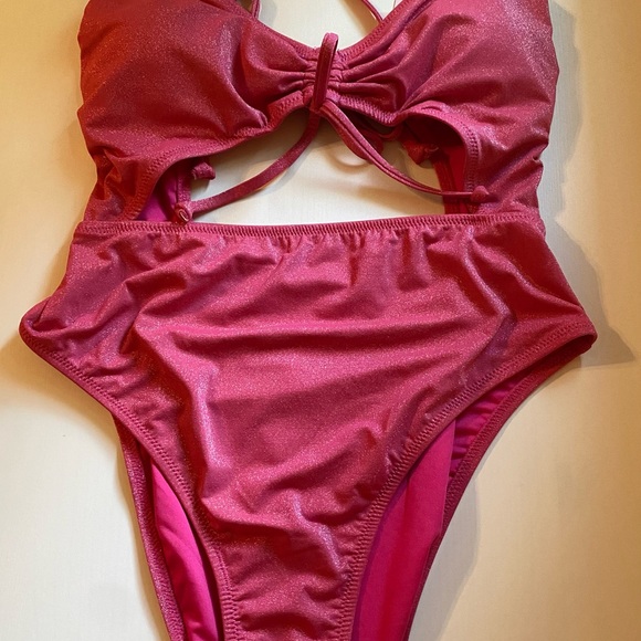 Victoria’s Secret swimsuit - Picture 2 of 6